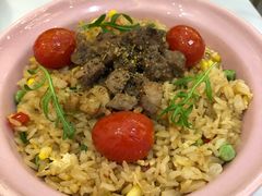 -丽莎沙拉轻食餐厅(国贸店)