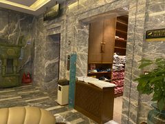 -弘安丽水温泉酒店