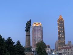 -人民防洪胜利纪念塔