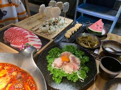 -湊湊火锅·茶憩(杭州湖滨银泰in77店)