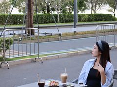-ommo cafe(半岛城邦店)