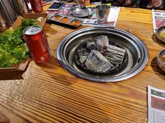 -青瓦炭韩潮烤肉(花园道店)