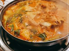 -喇喇排骨火锅·传统韩式脊骨汤(望京西园总店)