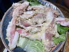 猪颈肉-王婆乔鲜鱼自助火锅(蜀汉路店)