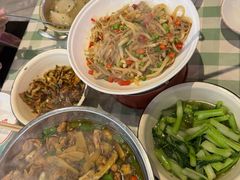 -彭耕记猪油炒小菜(吉联mall店)