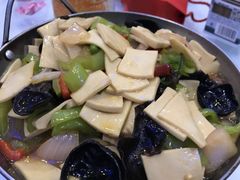 -渔中舟海鲜大排档(普陀沈家门店)