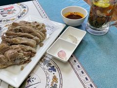 手抓羊肉半斤-贯贯吉·清真餐厅(浙江中路店)