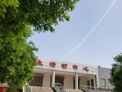 -西安培华学院长安校区大学生活动中心