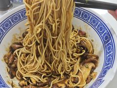 蛤蜊猪肝面-沪西老弄堂面馆(定西路店)