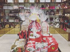 -VENCHI 闻绮(北京国贸商城店)