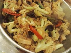-黄家饺子东北特色菜馆(湖滨商业街店)