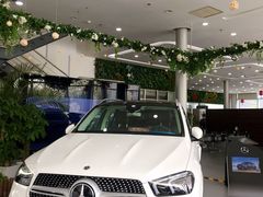 -奔驰利星行(北京花乡店)