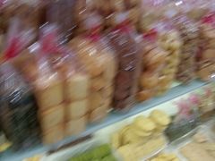 -红房子西点(汇联商厦天钥桥路店)