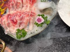 -得意咚瓜·顺德鱼生·冬瓜火锅(深圳首店)