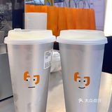 老板也太豪了吧，一个新街口站开了三家分店，大手笔啊