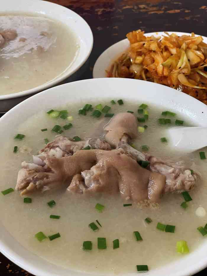 刚子蹄花(总店)-"近期打卡比较满意的苍蝇馆子 "刚哥"熬成.