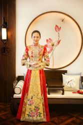 -拉瑞娜LaReine婚纱礼服高级定制