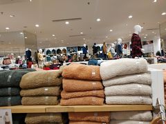 -优衣库(海口秀英万达广场店)