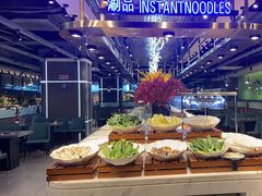 -金滏山烤肉·海鲜·火锅自助餐厅(襄阳万达店)