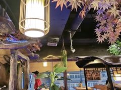 -城墙拐拐火锅(三峡广场黑金冠店)