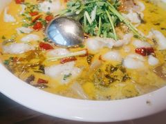 -先启半步颠小酒馆(白麓里店)