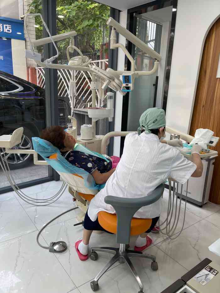 尚美口腔-"找刘医生看牙齿20多年了,一家人都找刘医."-大众点评移动版