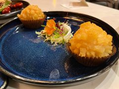 咸蛋黄鲜虾球-荟廷·晶萃(陆家嘴尚悦湾店)
