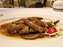 豉油皇乳鸽-桃花源小厨