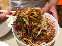 -黑八私房老北京炸酱面