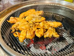 -围炉肉舍•炭烤活鳗•丹东海鲜烤肉(步行街店)