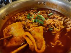 鱿鱼辛拉面-包装马车·韩国料理·포장마차