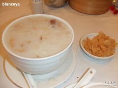 柴鱼花生粥-翠园(铜锣湾广场店)
