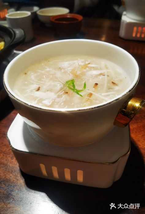 山外山·林语花园餐厅图片
