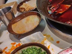 -卤校长老火锅(杨家坪直营店)