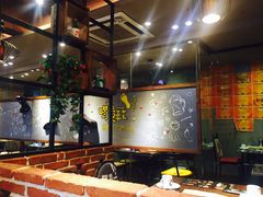大堂-喝丢一只鞋辣炒海鲜小烧烤(三八广场店)