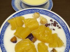 -广信牛奶甜品世家(台东店)