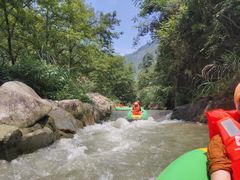 -雅鲁激流探险漂流