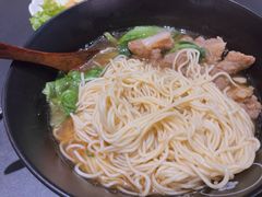 精品牛肉面-贡梅老面馆·蟹粉面·无锡特色小吃(南长街主推店)