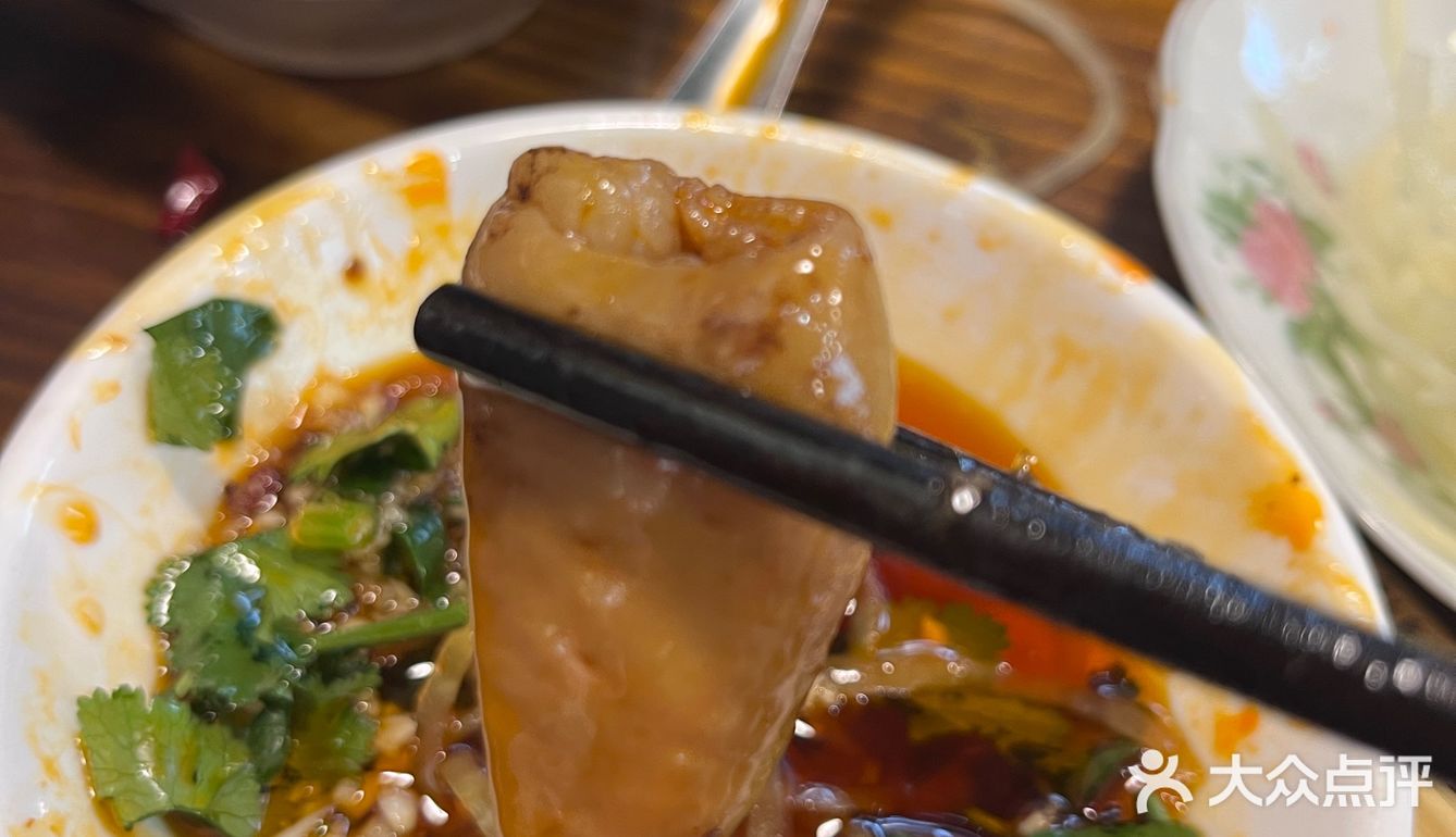 DDK很火爆的社区火锅