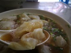 -宣堡正宗小小馄饨店