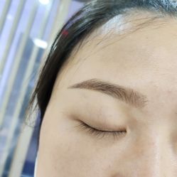 -轻妆Feel·半永久纹眉眼线