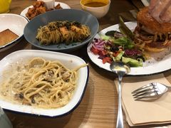 -HELLO 27 意面·沙拉·帕尼尼