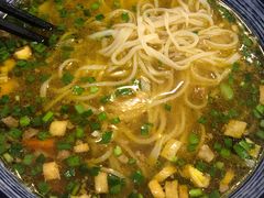 -秦香陕西食府(华贸天地店)