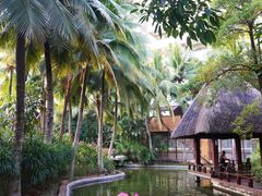 -三亚湾海居铂尔曼度假酒店