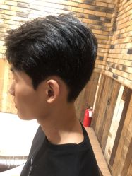 -PE SALON