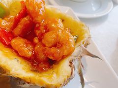 菠萝咕噜虾球-衡山汇·高级粤菜(霄云路店)