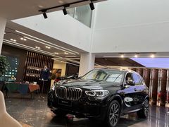 -宁波宝信宝马4S店(江北日湖店)