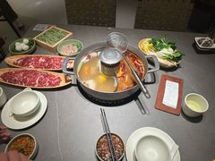 -左庭右院鲜牛肉火锅(浦江欢乐颂店)