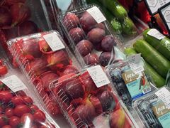 -每日新鲜水果吧(芮欧百货店)