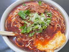 -薛记襄阳香辣牛肉面(平安路店)